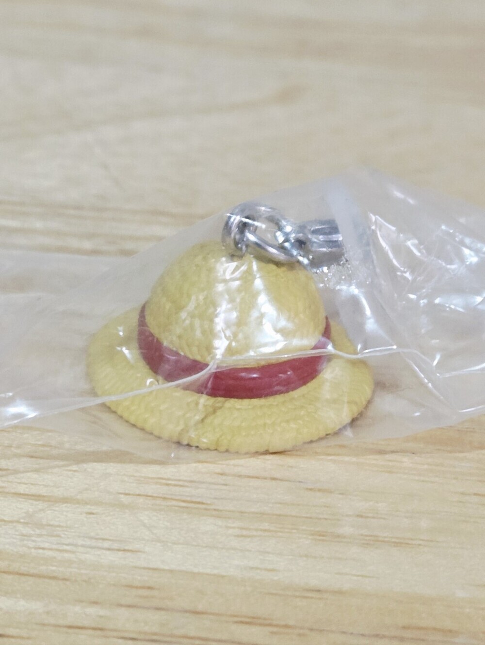 *4 for $20* One Piece - Luffy Straw Hat Charm Clip - Anime